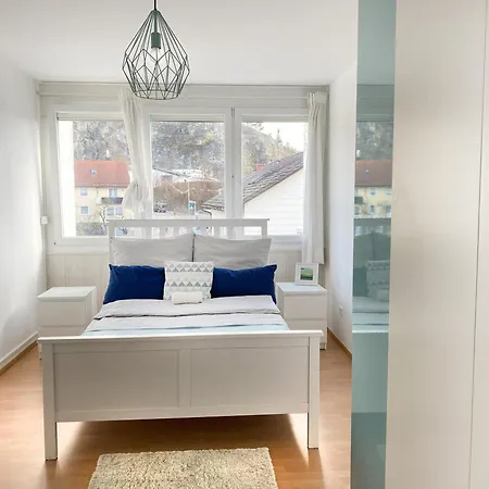 Wohnliches Design In Schoener Lage Nahe Ulm & Science Park Blaustein