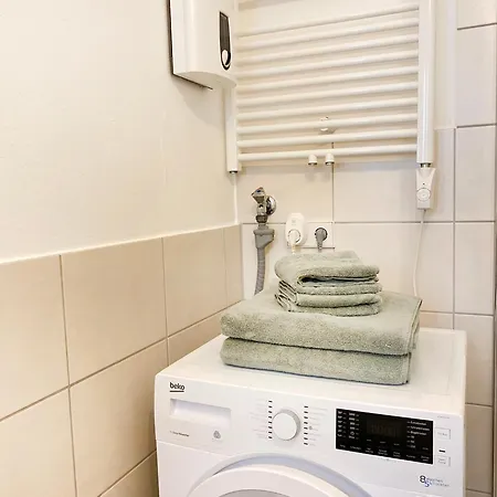 Wohnliches Design In Schoener Lage Nahe Ulm & Science Park