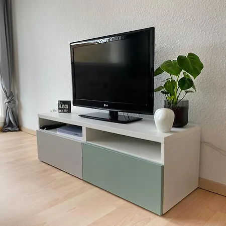 Wohnliches Design In Schoener Lage Nahe Ulm & Science Park Blaustein